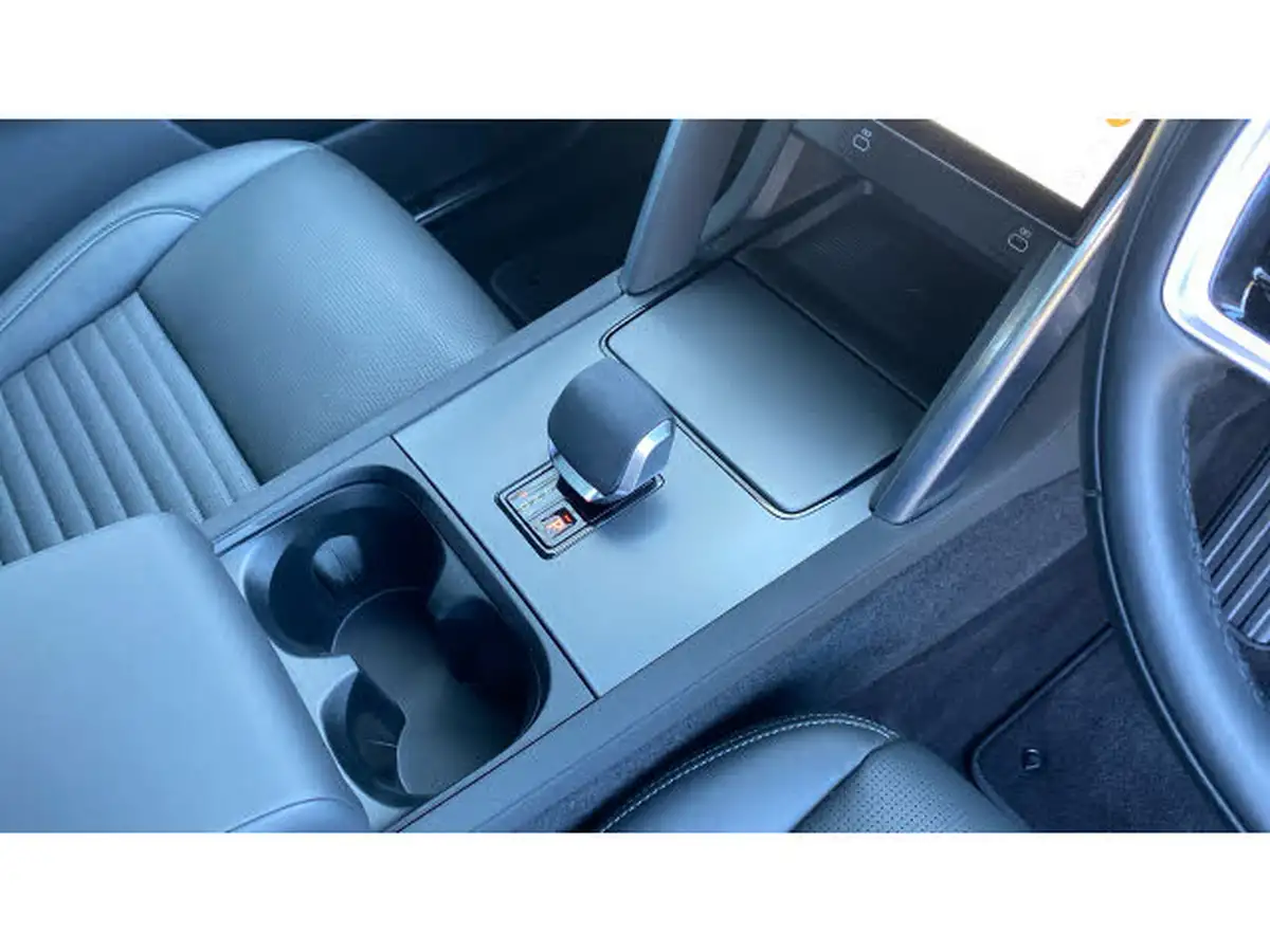 2024-land-rover-discovery-sport-20-d200-dynamic-hse-big-12