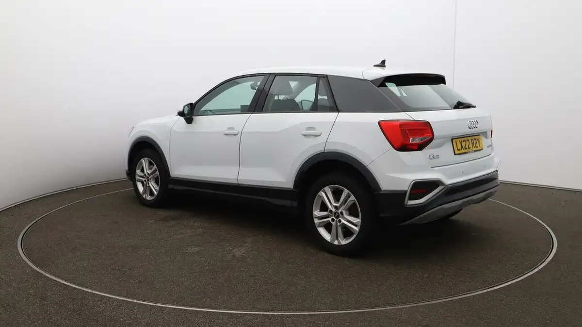 2022-audi-q2-15-35-tfsi-sport-s-tronic-big-5