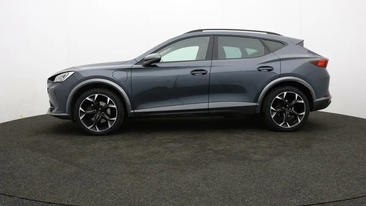 2021-cupra-formentor-14-e-hybrid-v2-big-60