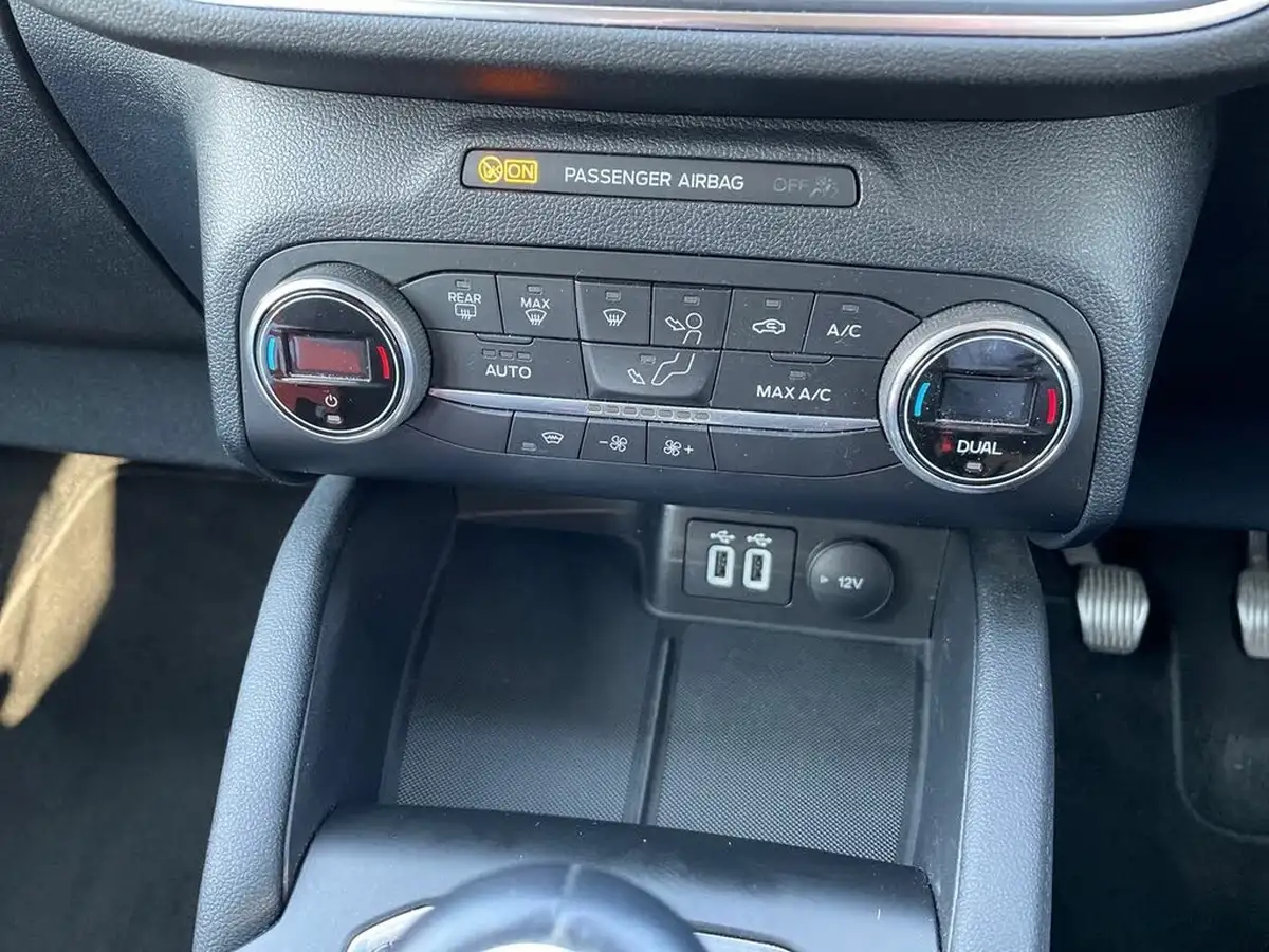 2022-ford-kuga-15t-titanium-edition-big-23