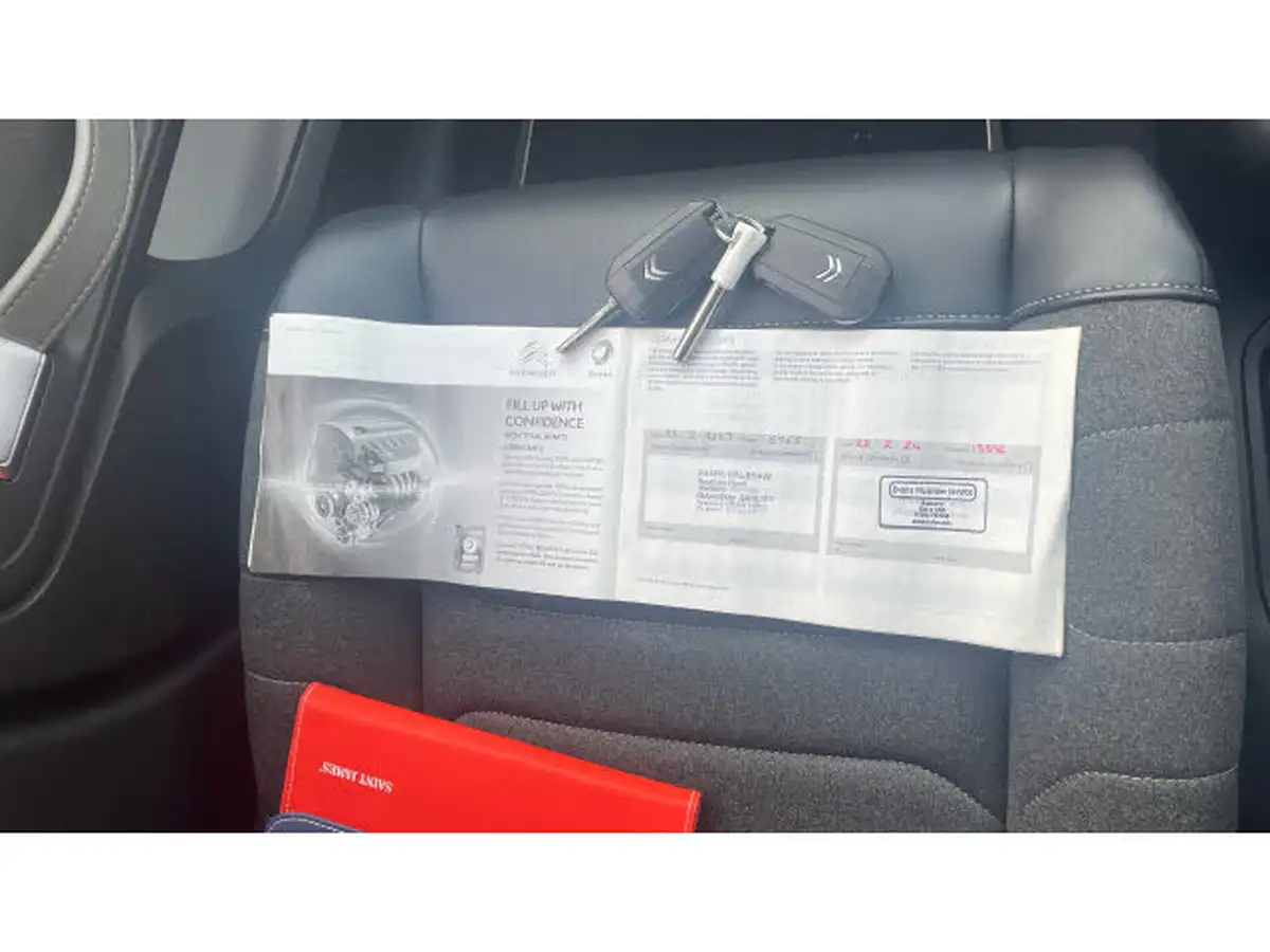 2022-citroen-c3-12-puretech-saint-james-83ps-big-18