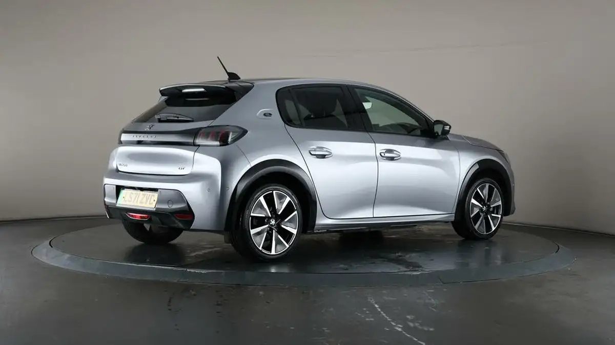 2021-peugeot-208-e-gt-50kwh-big-56