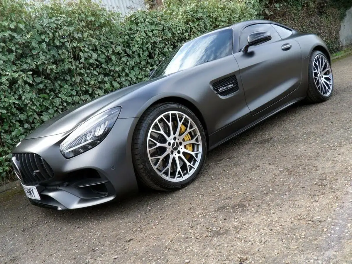 2021-mercedes-benz-amg-40-gt-night-edition-coupe-big-11