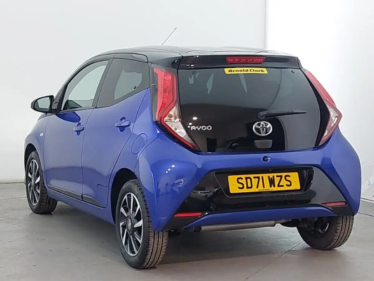 2021-toyota-aygo-10-vvt-i-x-trend-tss-big-1