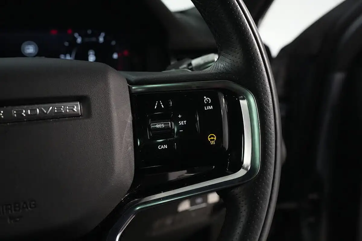 2021-land-rover-range-rover-evoque-20-d200-r-dynamic-se-big-36