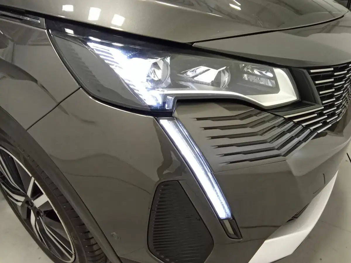 2021-peugeot-3008-suv-big-31