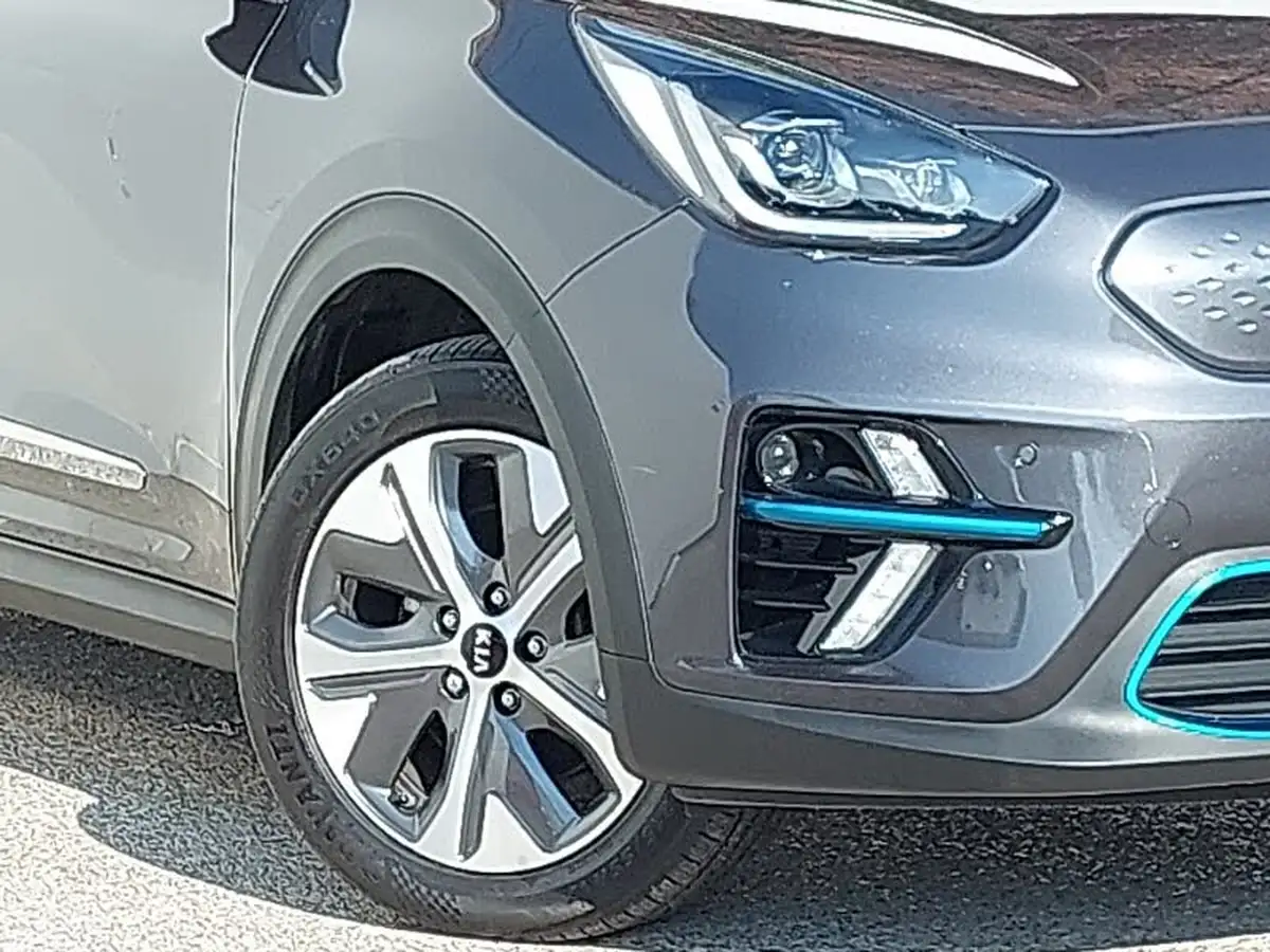2020-kia-e-niro-ev-4-big-8