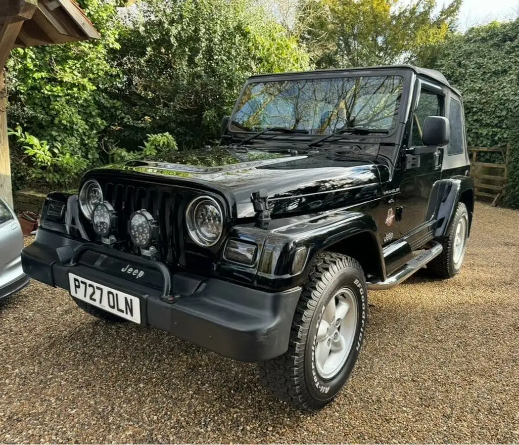 1997-jeep-wrangler-40-sahara-hard-big-10