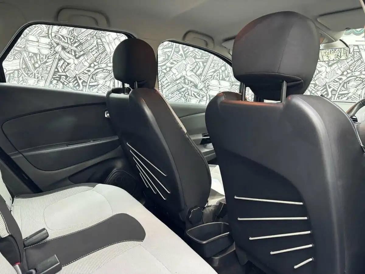 2015-renault-captur-15dci-dynamique-90bhp-energyss-big-20