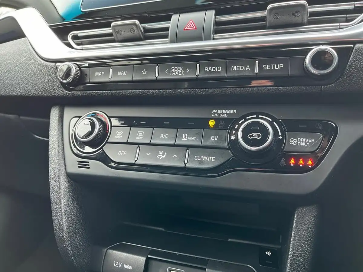 2020-kia-e-niro-ev-4-big-14