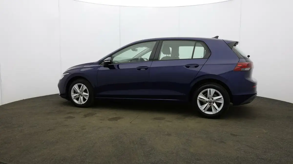 2022-volkswagen-golf-15-tsi-life-130ps-hatchback-big-57
