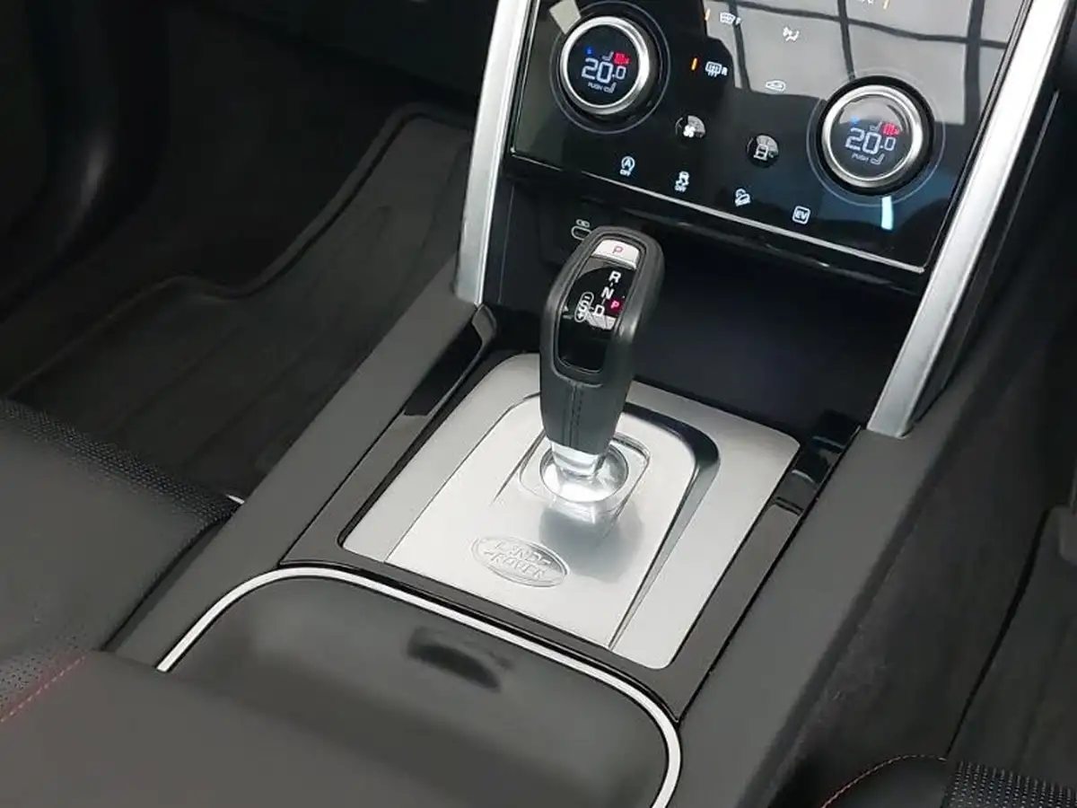 2021-land-rover-discovery-sport-15-p300e-r-dynamic-se-big-9