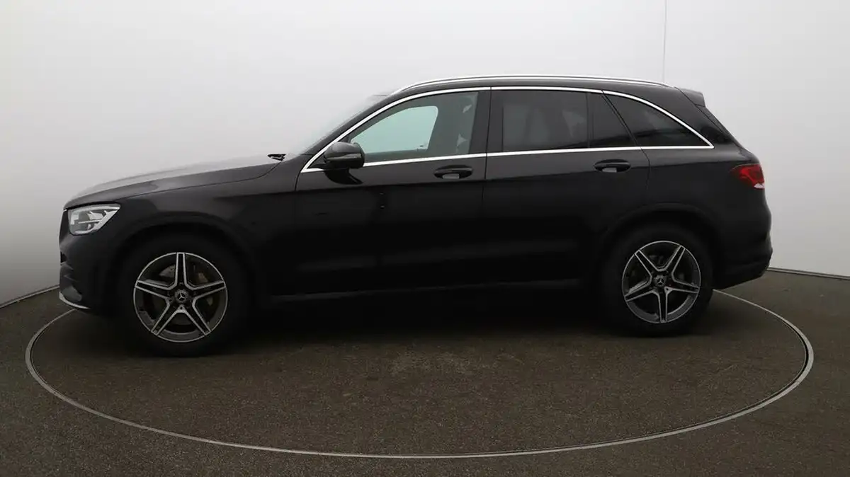 2021-mercedes-benz-glc-class-20d-glc220d-amg-line-station-wagon-5d-1950cc-4matic-plus-big-4