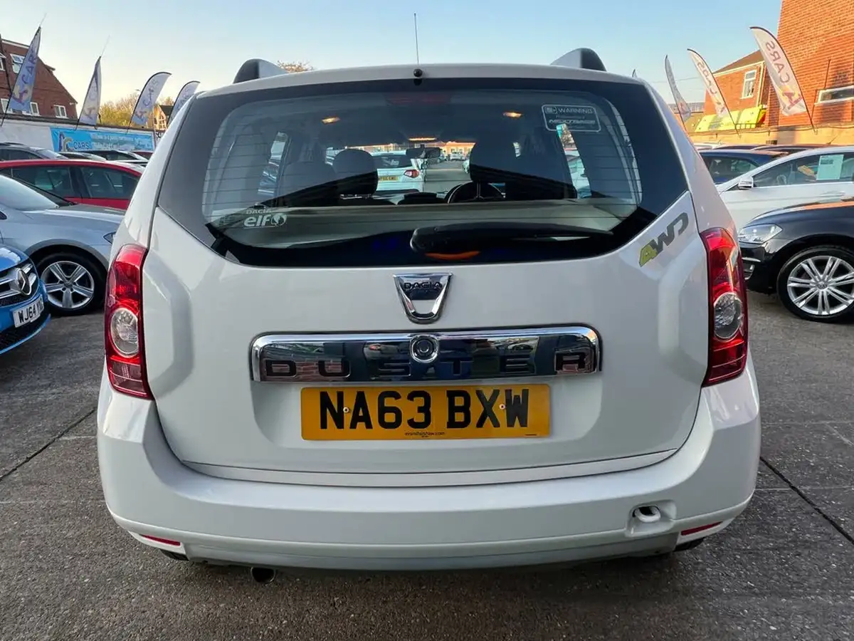 2013-dacia-duster-15d-laureate-109bhp-4x4-big-51