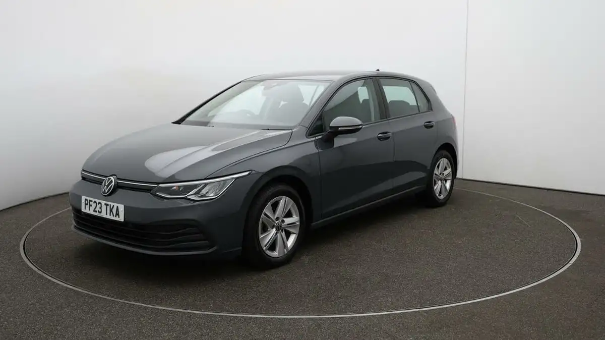 2023-volkswagen-golf-10-tsi-life-hatchback-big-62