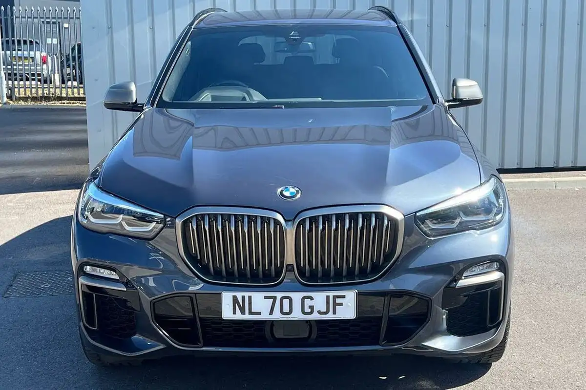 2020-bmw-x5-30td-m50d-big-11