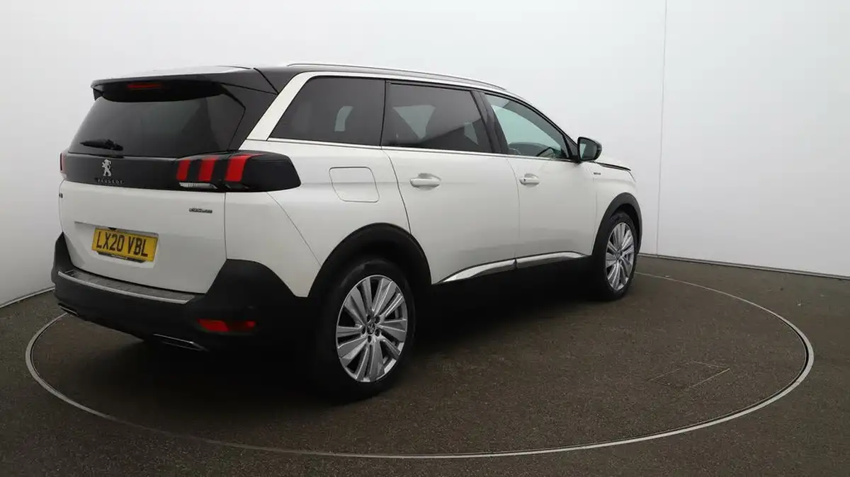2020-peugeot-5008-suv-16-puretech-gt-line-premium-big-51
