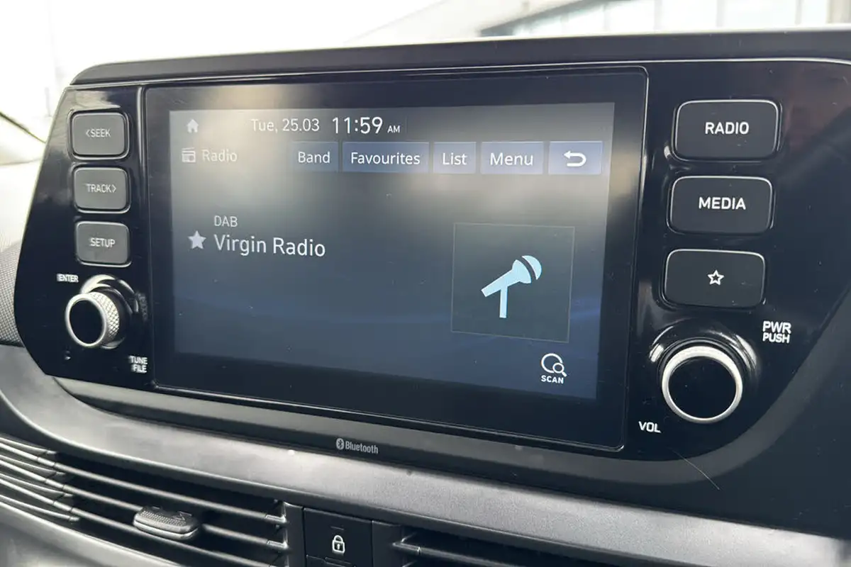 2021-hyundai-i20-10-t-gdi-se-connect-eclutch-imt-big-18