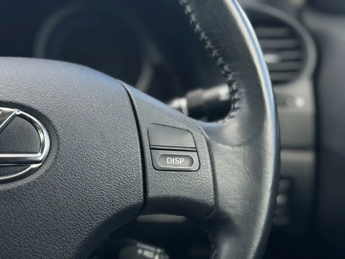2008-lexus-is-250-25-big-39
