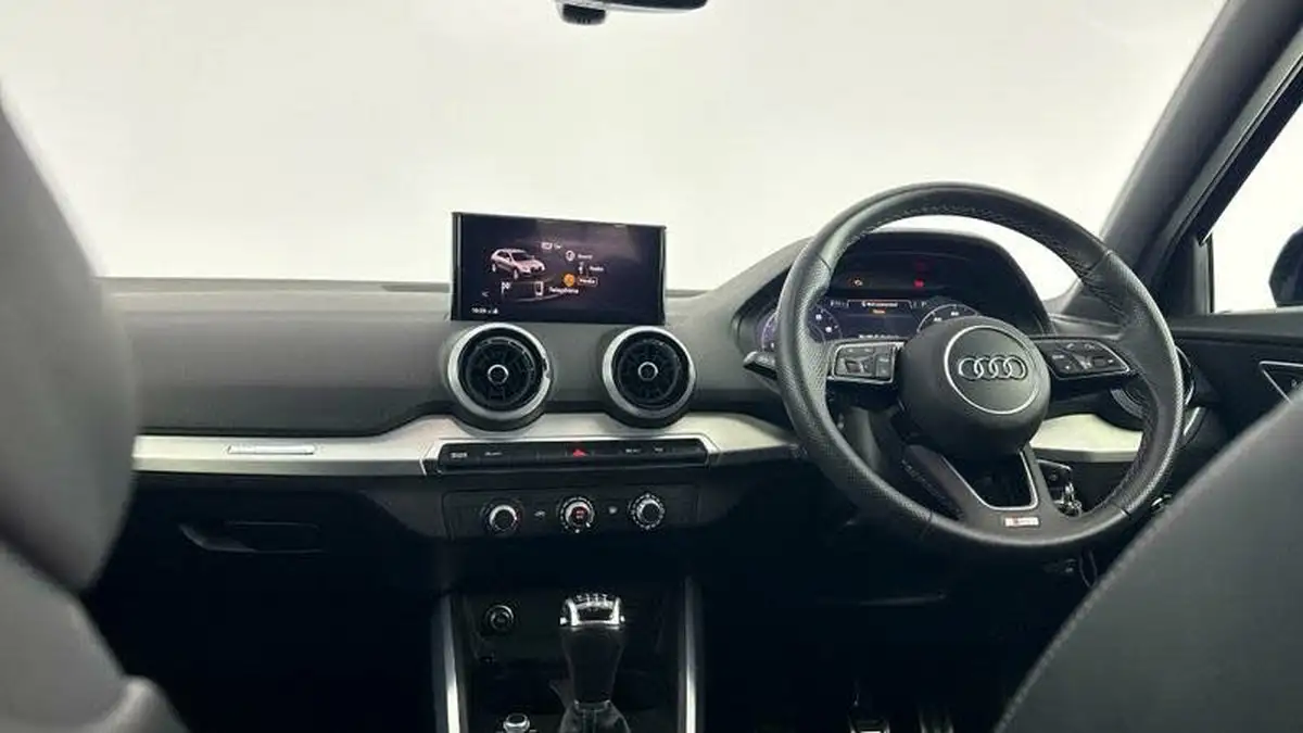 2022-audi-q2-15-35-tfsi-s-line-big-26
