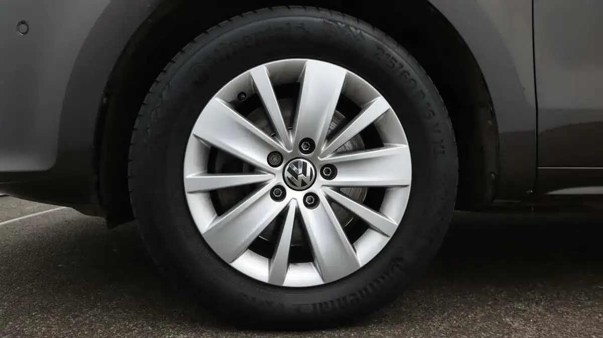 2021-volkswagen-sharan-14-tsi-se-nav-dsg-big-18