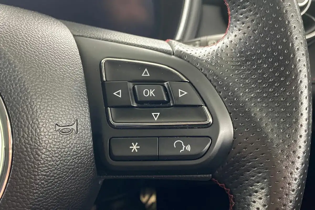 2023-mg-hs-15t-gdi-trophy-258ps-plug-in-hybrid-auto-big-29