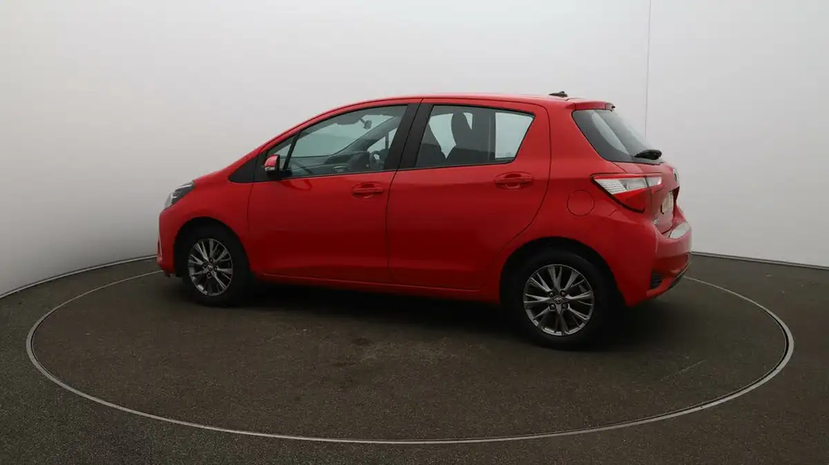 2020-toyota-yaris-10-vvt-i-icon-big-37