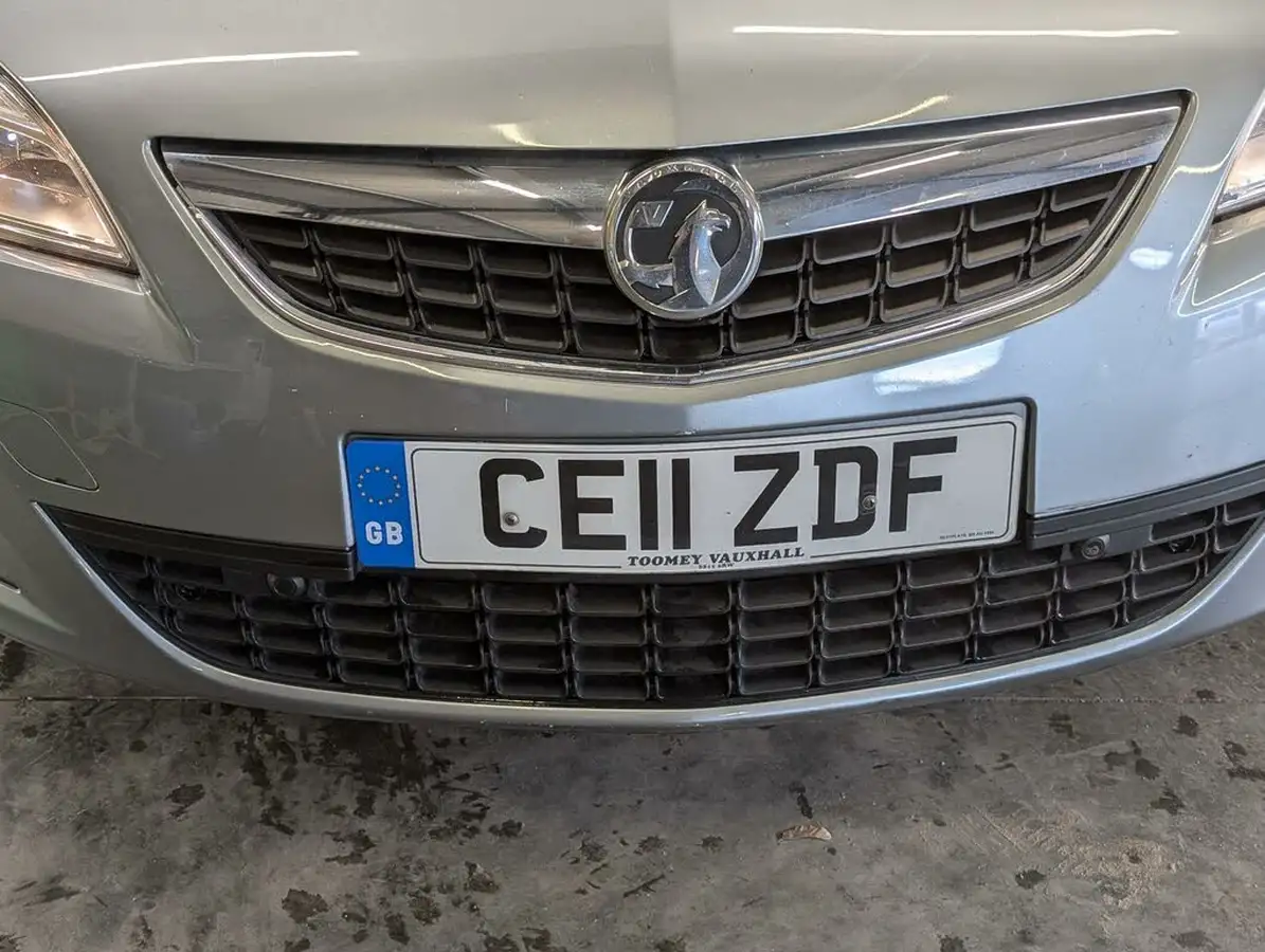 2011-vauxhall-astra-17td-exclusiv-17cdti-16v-110ps-ecoflex-hatchback-5d-big-12