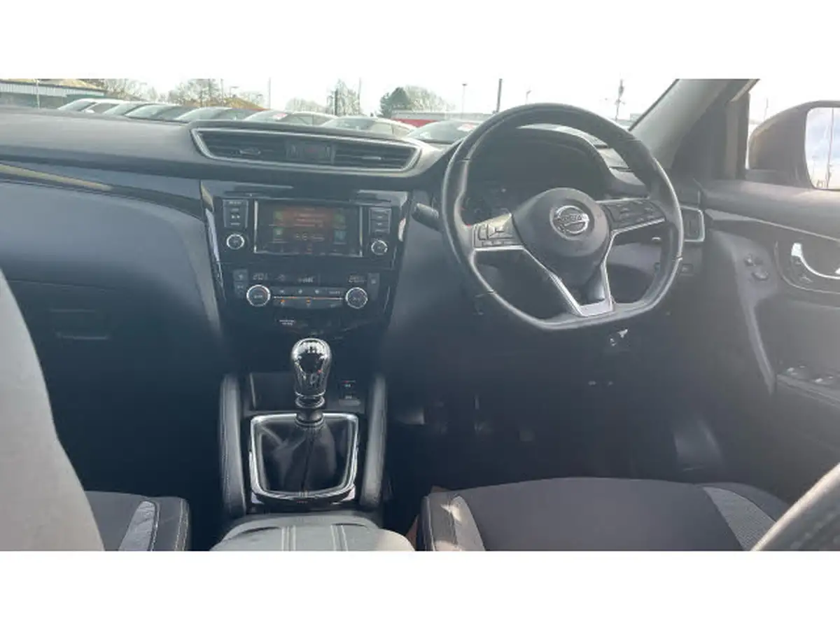2021-nissan-qashqai-13-dig-t-acenta-premium-140ps-big-9