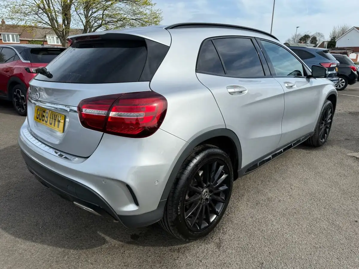 2019-mercedes-benz-gla-class-16-gla-180-amg-line-edition-7g-dct-big-20