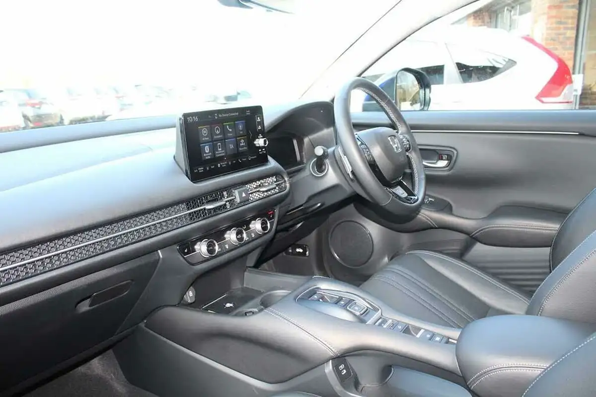 2024-honda-zr-v-20-i-mmd-advance-big-1