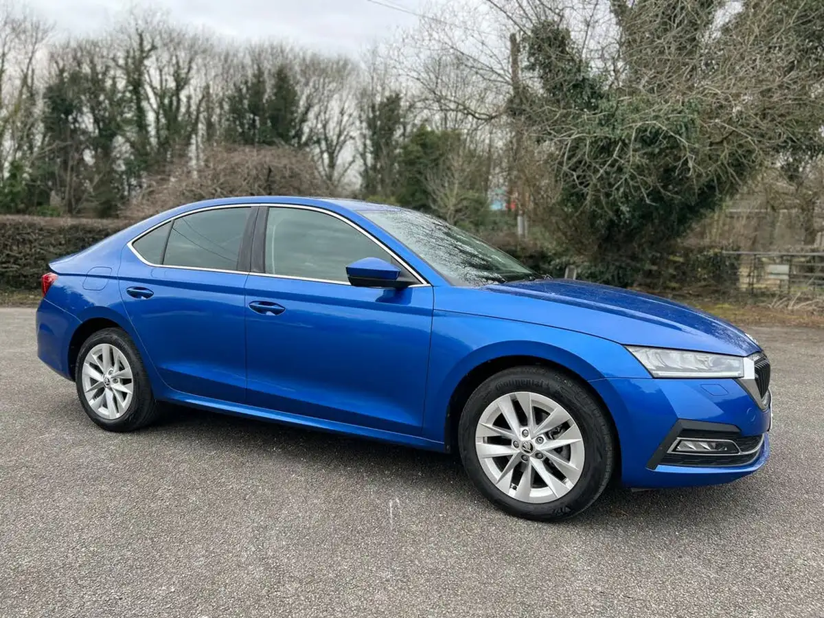2020-skoda-octavia-15-tsi-se-l-first-edition-hatchback-big-3