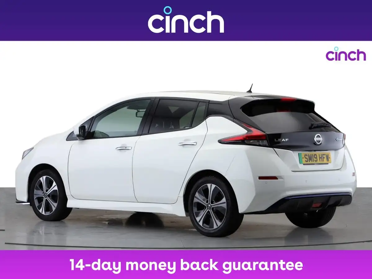 2019-nissan-leaf-e-tekna-big-4