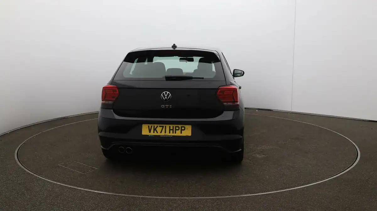 2021-volkswagen-polo-20-tsi-gti-big-50