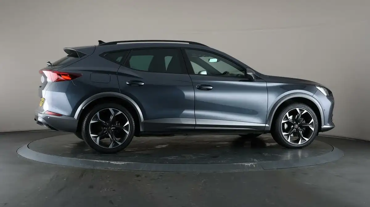 2021-cupra-formentor-14-e-hybrid-v2-big-55