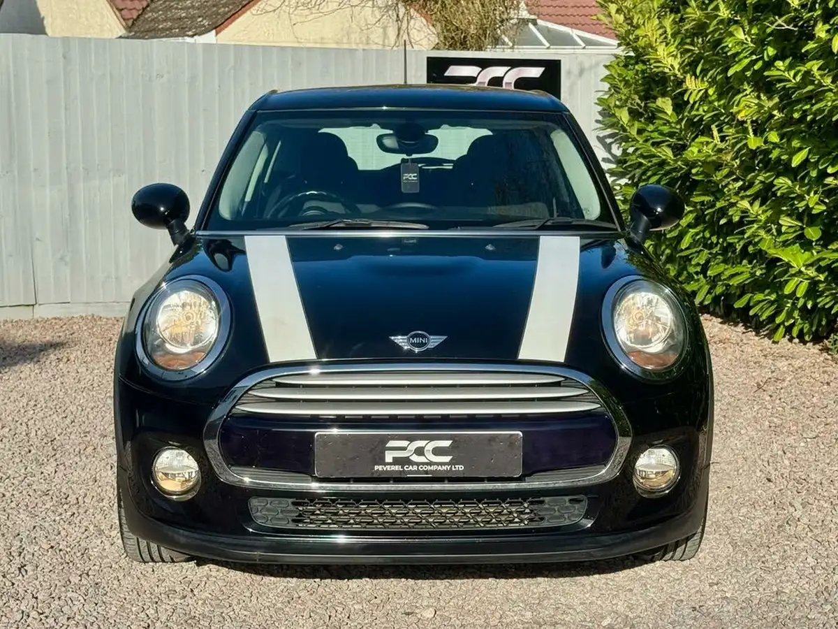 2015-mini-cooper-15-cooper-5d-big-12