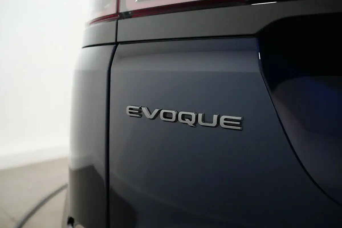 2021-land-rover-range-rover-evoque-20-d200-r-dynamic-hse-big-11