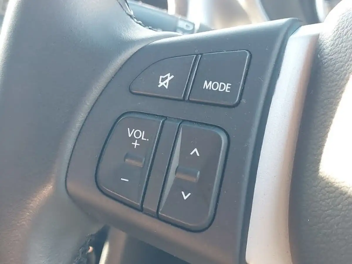 2022-suzuki-vitara-14-boosterjet-sz-t-big-14