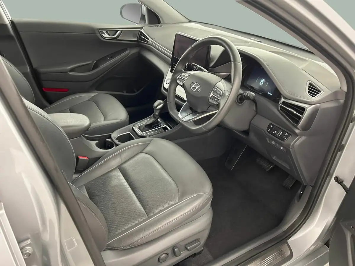 2022-hyundai-ioniq-16-gdi-premium-se-hybrid-big-22