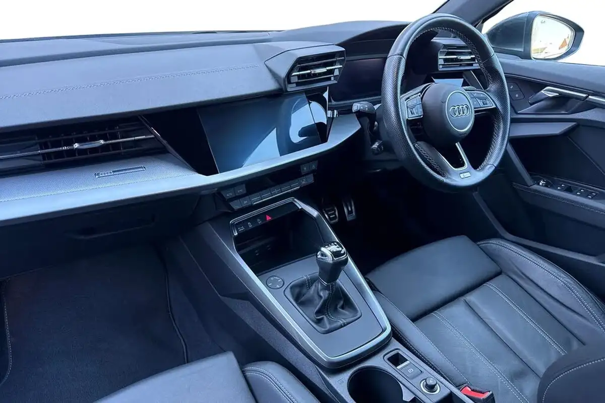 2021-audi-a3-10-30-tfsi-s-line-sportback-5d-big-14