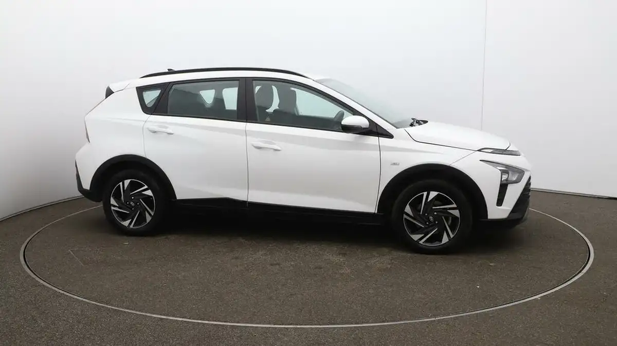 2023-hyundai-bayon-10-t-gdi-se-connect-big-43