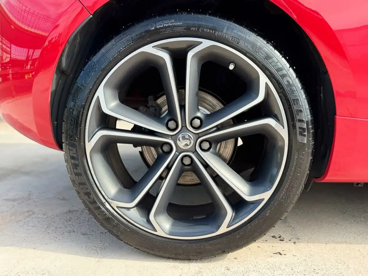 2015-vauxhall-gtc-20cdti-limited-edition-16v-ss-big-51