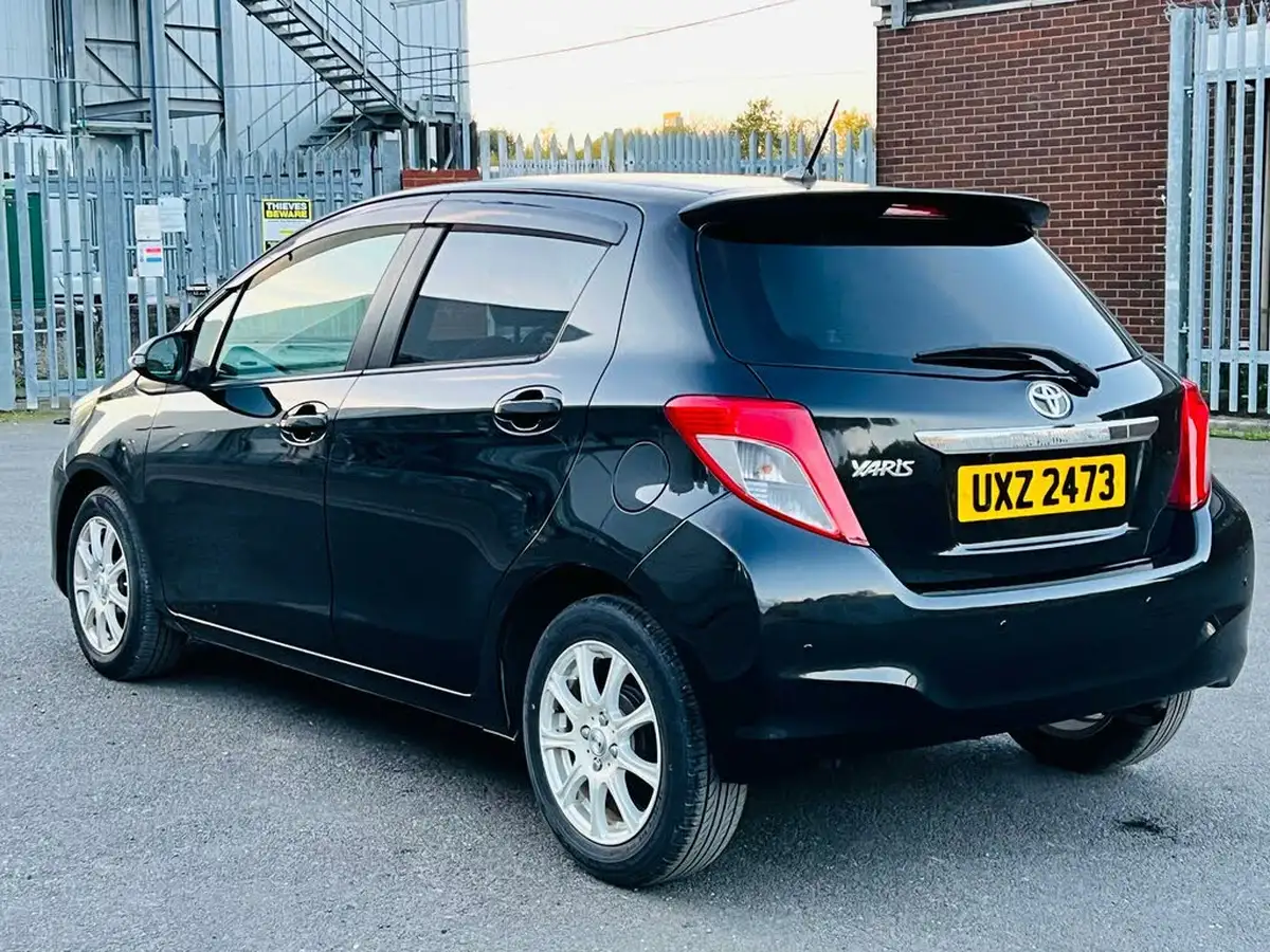 2011-toyota-yaris-133-tr-99bhp-5d-m-drive-s-big-1
