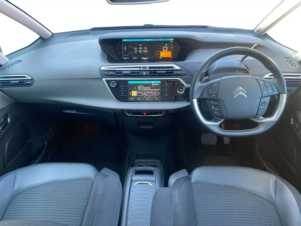 2022-citroen-grand-c4-spacetourer-15bluehdi-shine-eat8-big-5