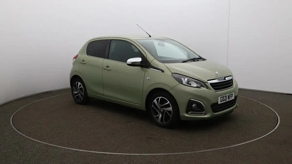 2021-peugeot-108-10-collection-hatchback-big-0