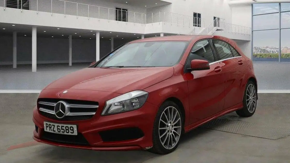 2015-mercedes-benz-a-class-15cdi-a180-amg-sport-big-1