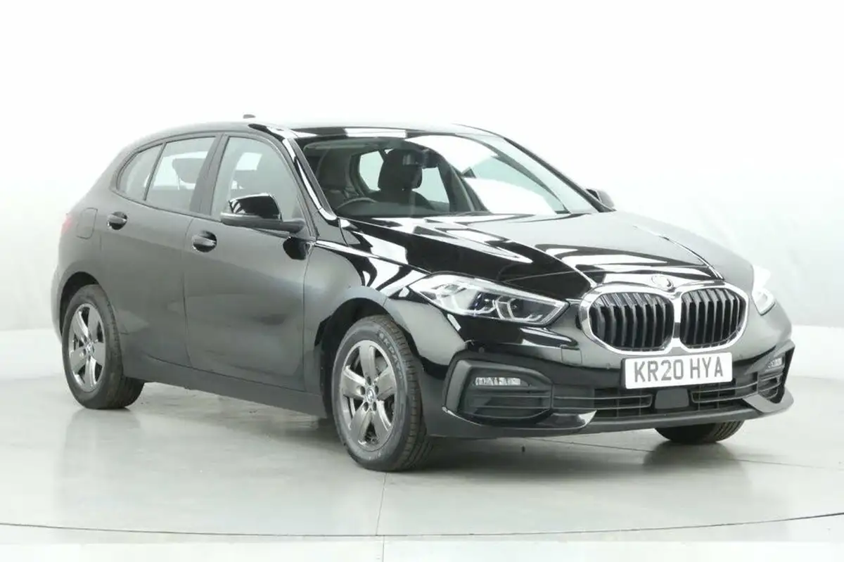 2020-bmw-1-series-15td-116d-se-dct-big-1