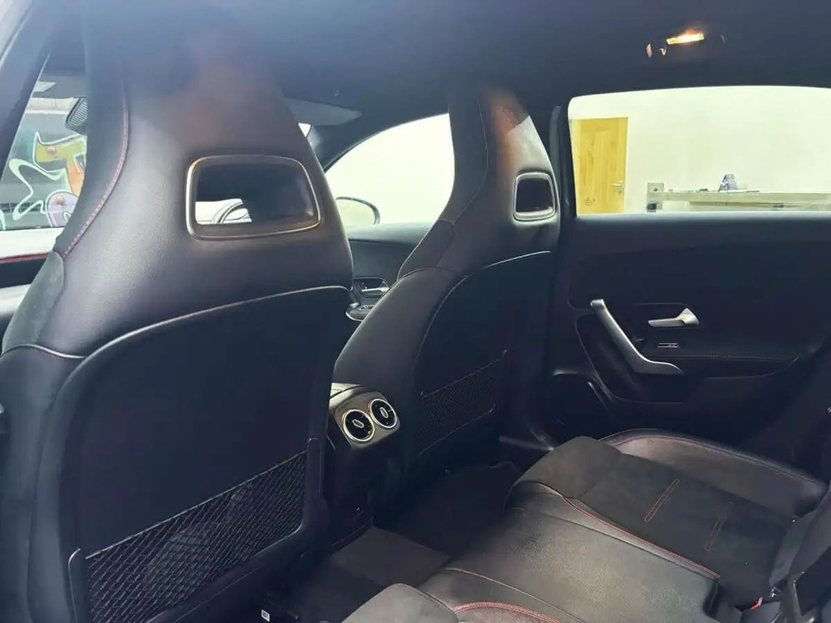2021-mercedes-benz-a-class-13-a250e-amg-line-hatchback-5d-big-24
