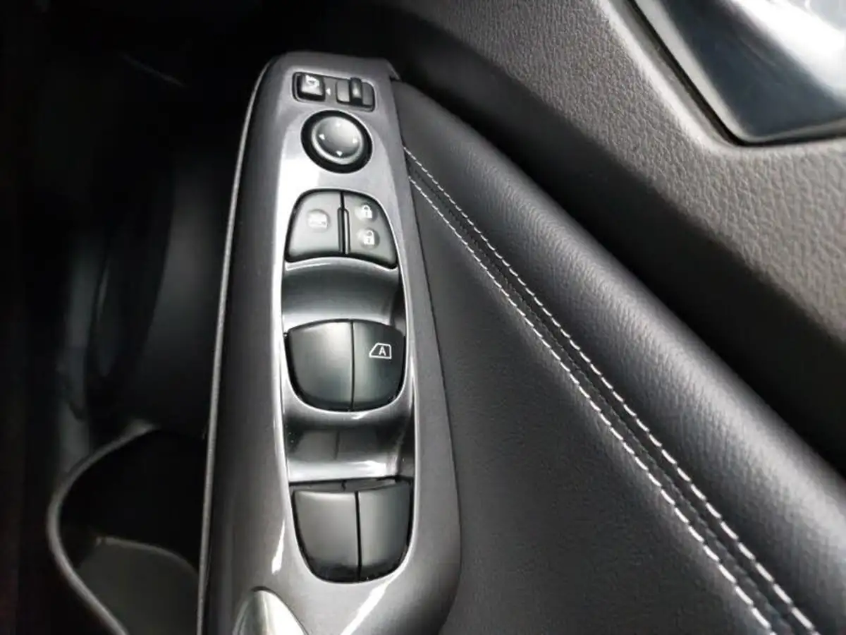 2023-nissan-juke-10-dig-t-n-connecta-big-16