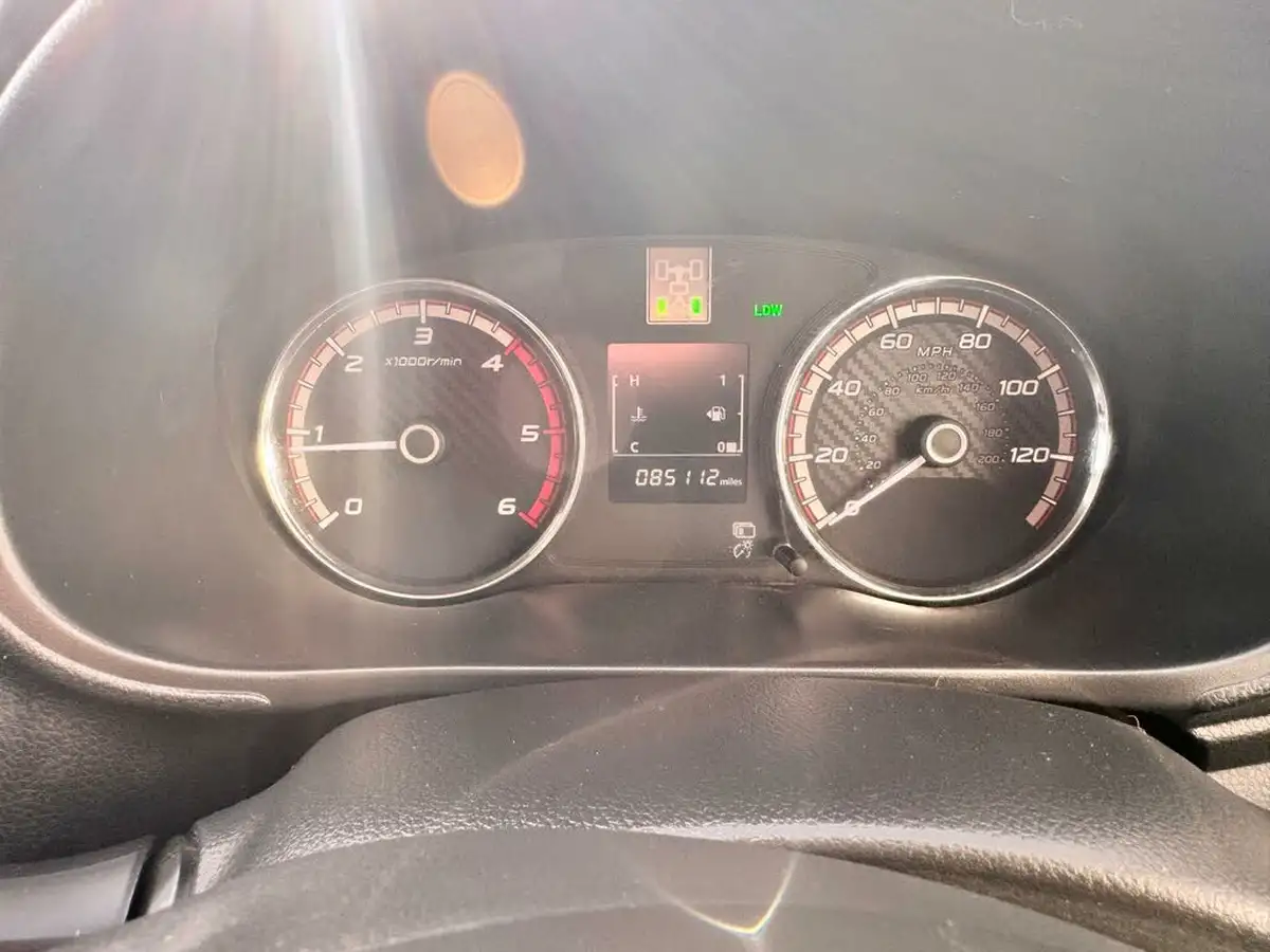 2017-mitsubishi-l200-24di-d-titan-178bhp-eu6-big-32